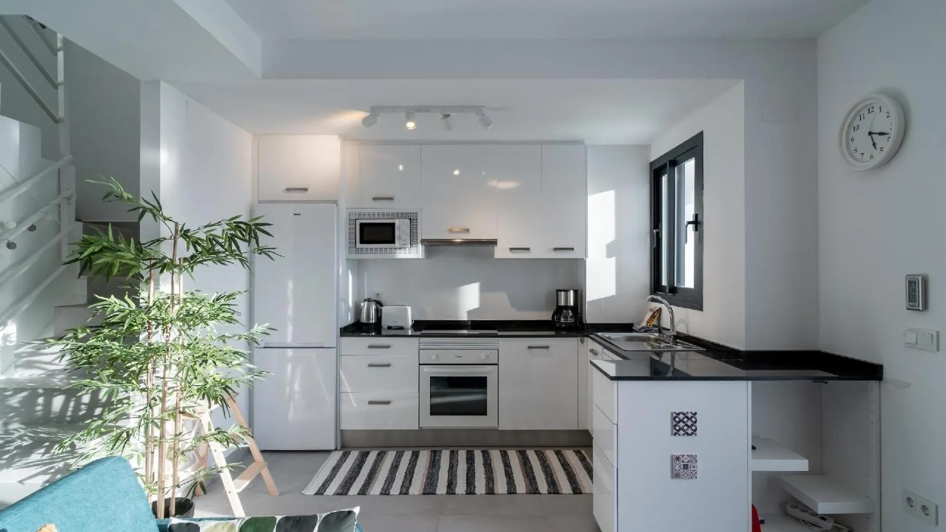 Ferienwohnung Fuer 6 Personen Ca 120 Qm In Nerja, Andalusien Costa Del Sol アパート ネルハ