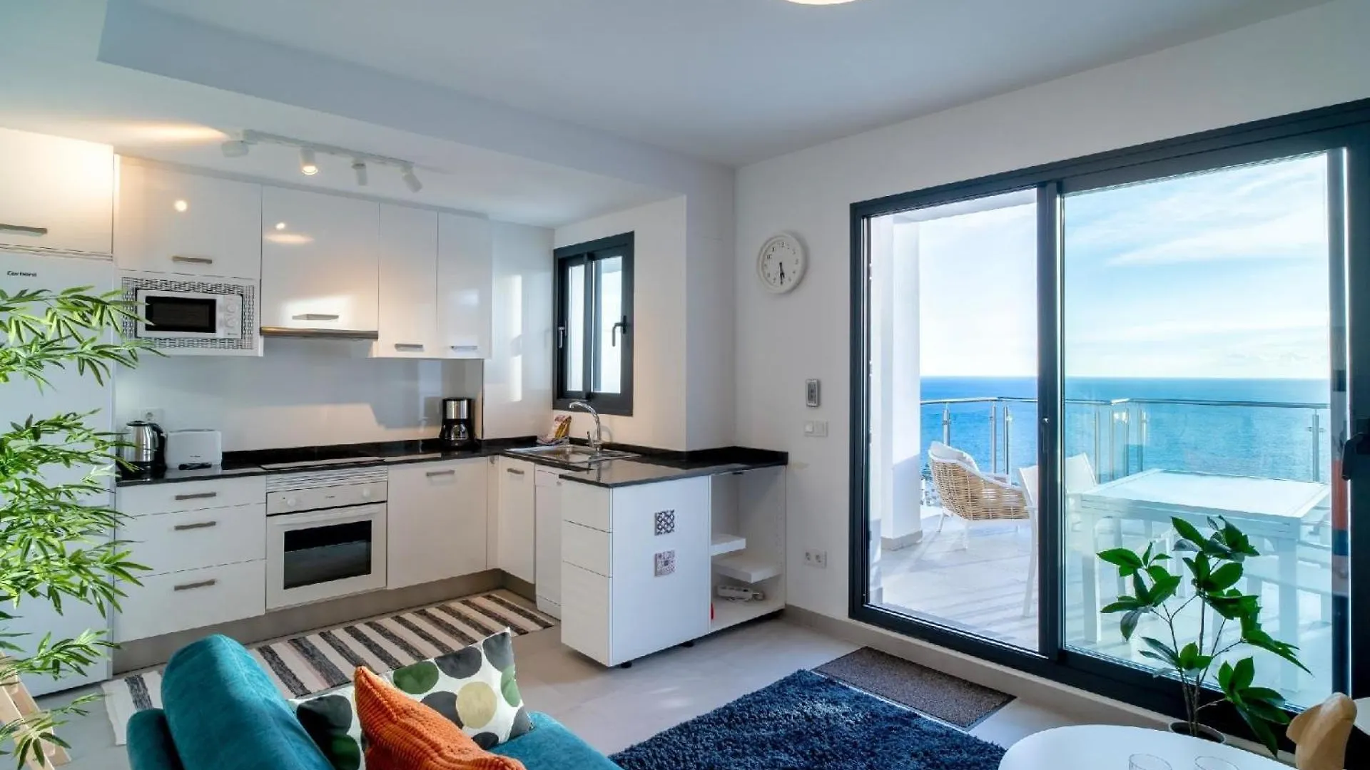 Ferienwohnung Fuer 6 Personen Ca 120 Qm In Nerja, Andalusien Costa Del Sol